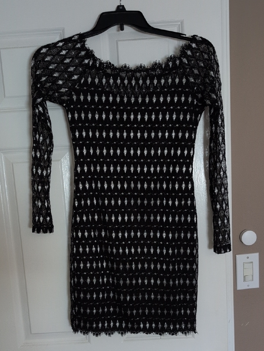NWOT Black Lace Long-Sleeve Bodycon Dress